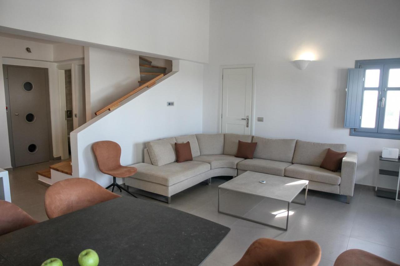 Luxe Maroussi Villas Pyrgos Kallistis Exterior foto
